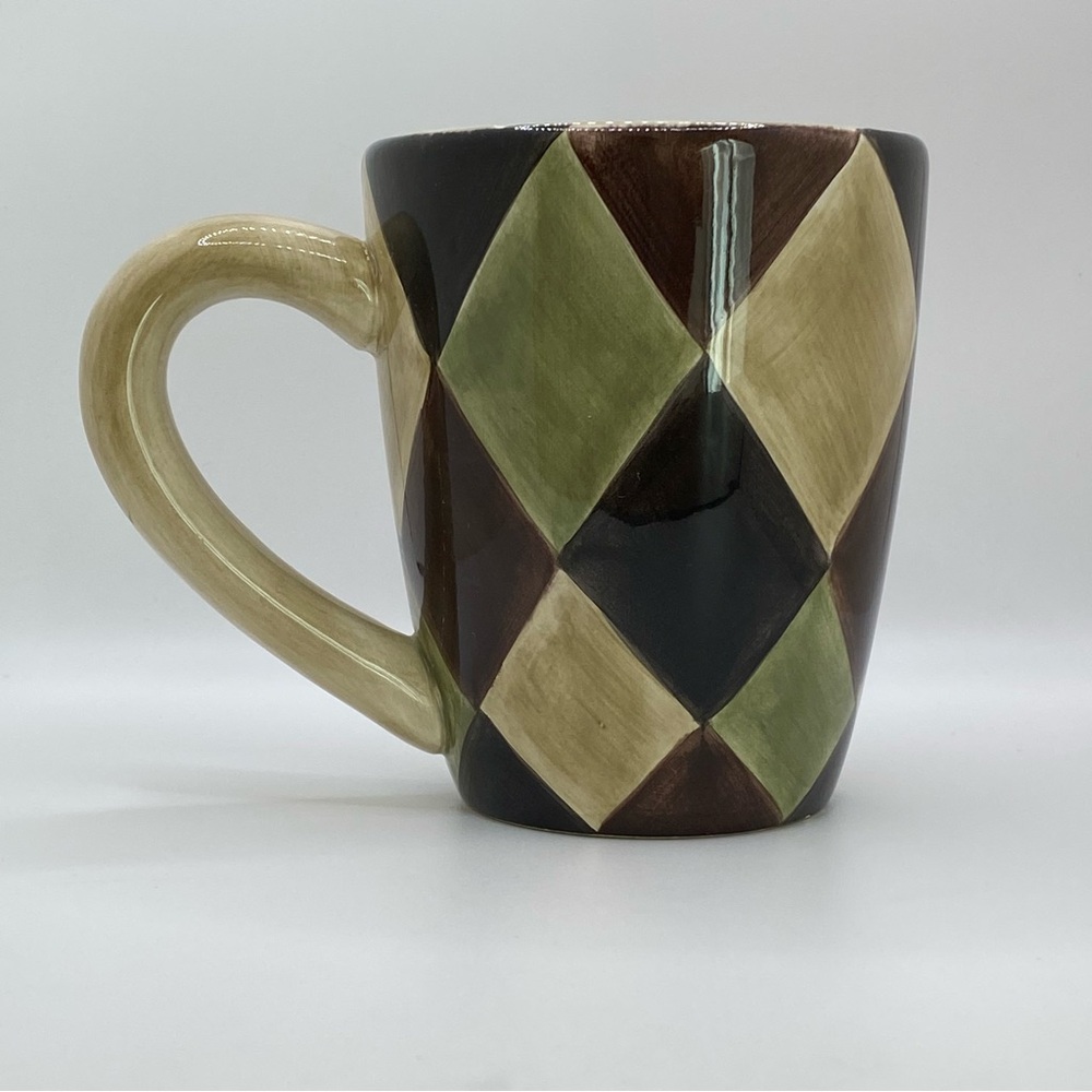 Harlequin hand painted collection  Vintage Diamond Pattern Mug